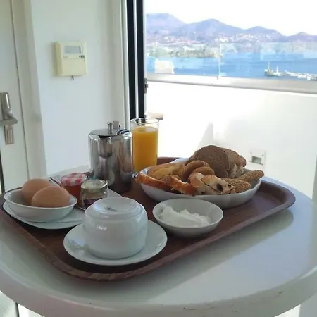 Ikaros Art Hotel